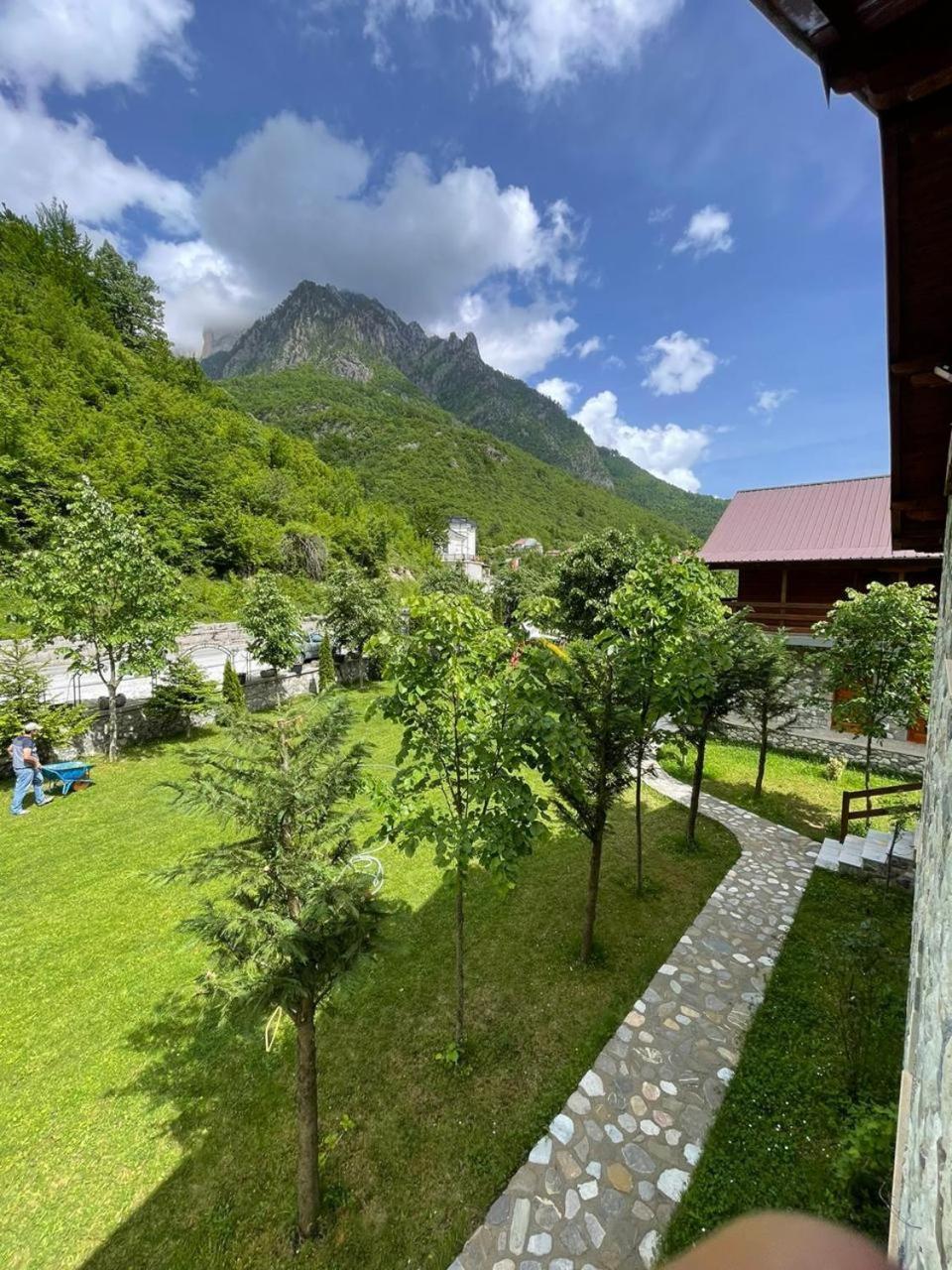 Valbona Relax Hotel Exterior photo