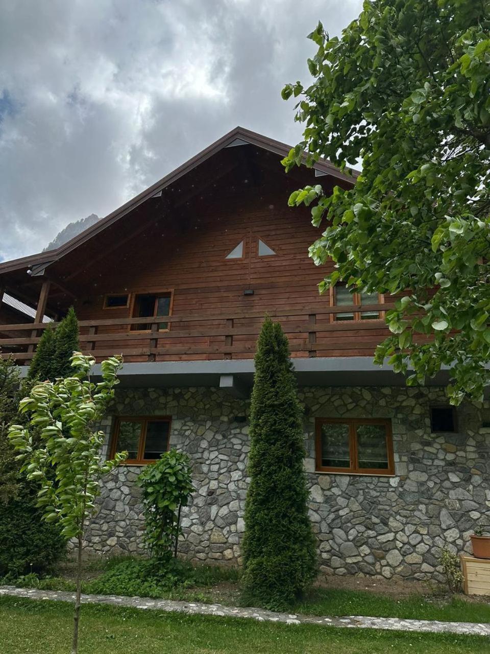 Valbona Relax Hotel Exterior photo