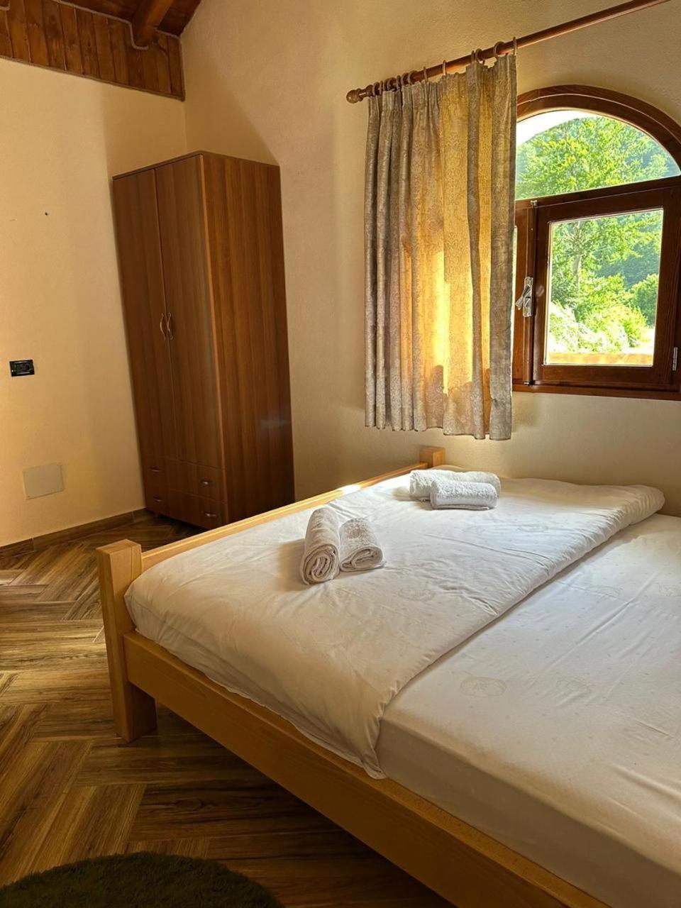 Valbona Relax Hotel Exterior photo